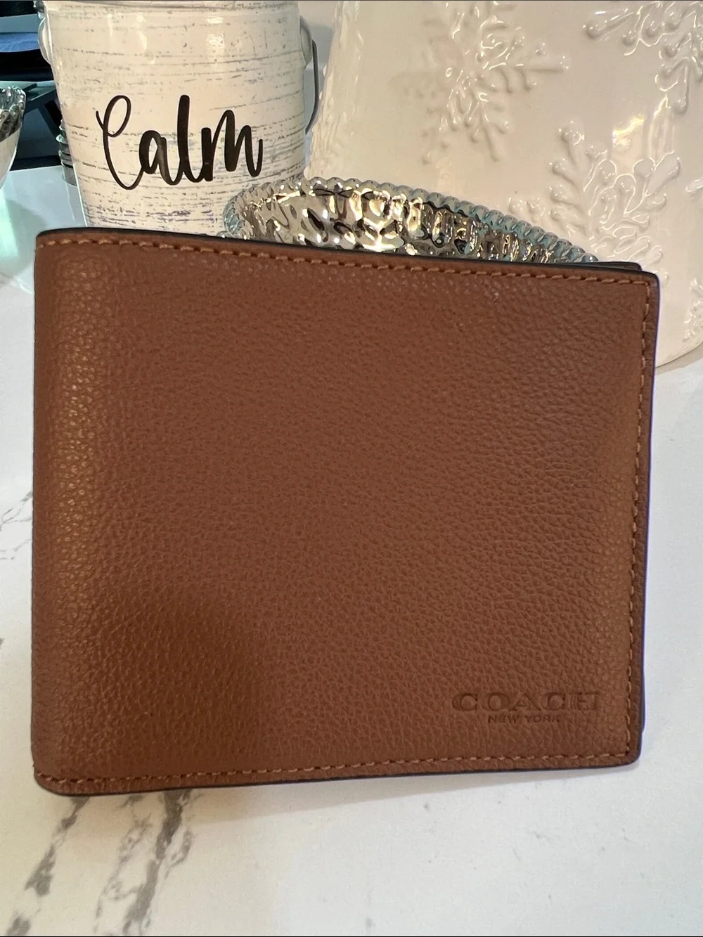 COACH New York Brown Pebbled Leather Men's Bi-Fold Wallet Saddle